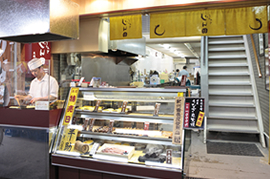 写真:じん田の店頭